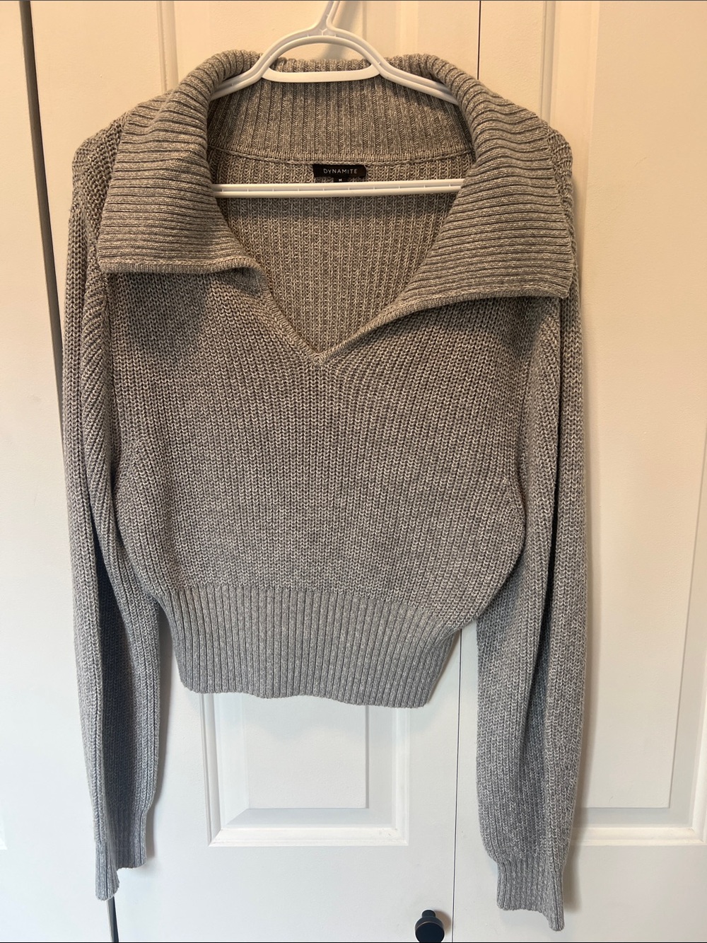 Dynamite Women's Gray V-Neck Polo Sweater